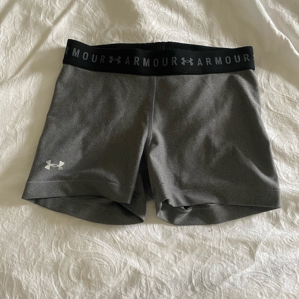 under armour spandex shorts